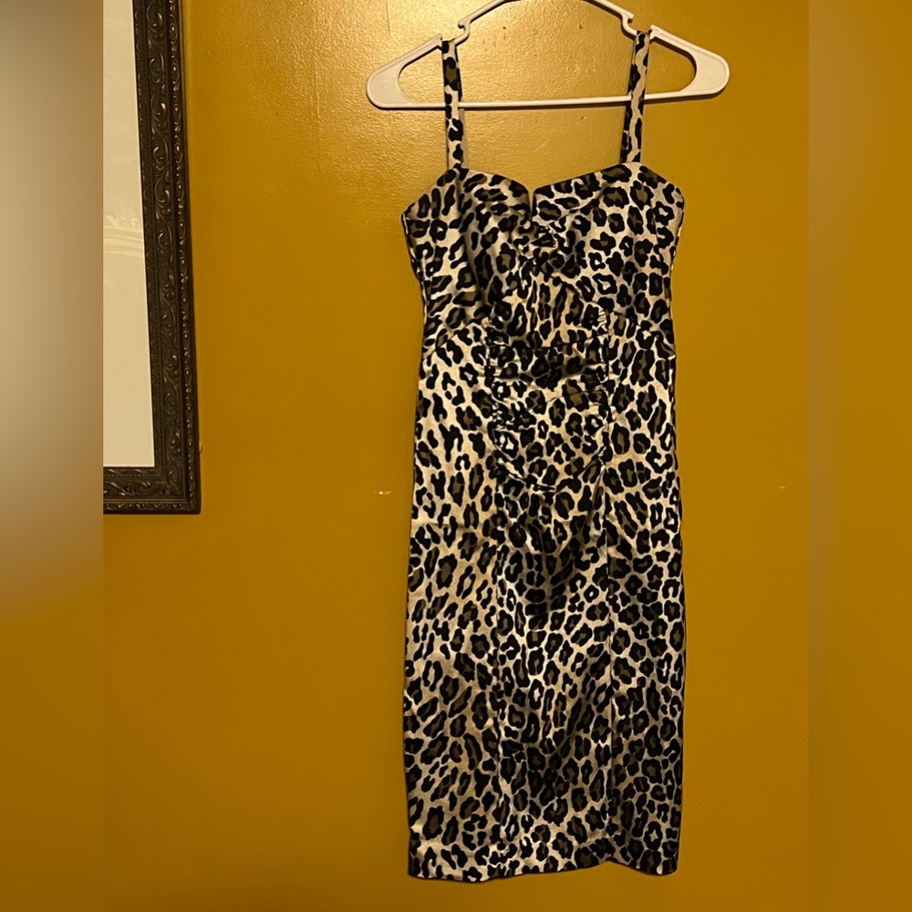 Betsy & Adam leopard print dress size 6